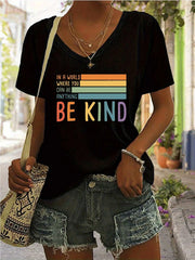 Letter V-neck Regular T-shirt