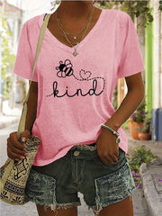 Letter V-neck Regular T-shirt