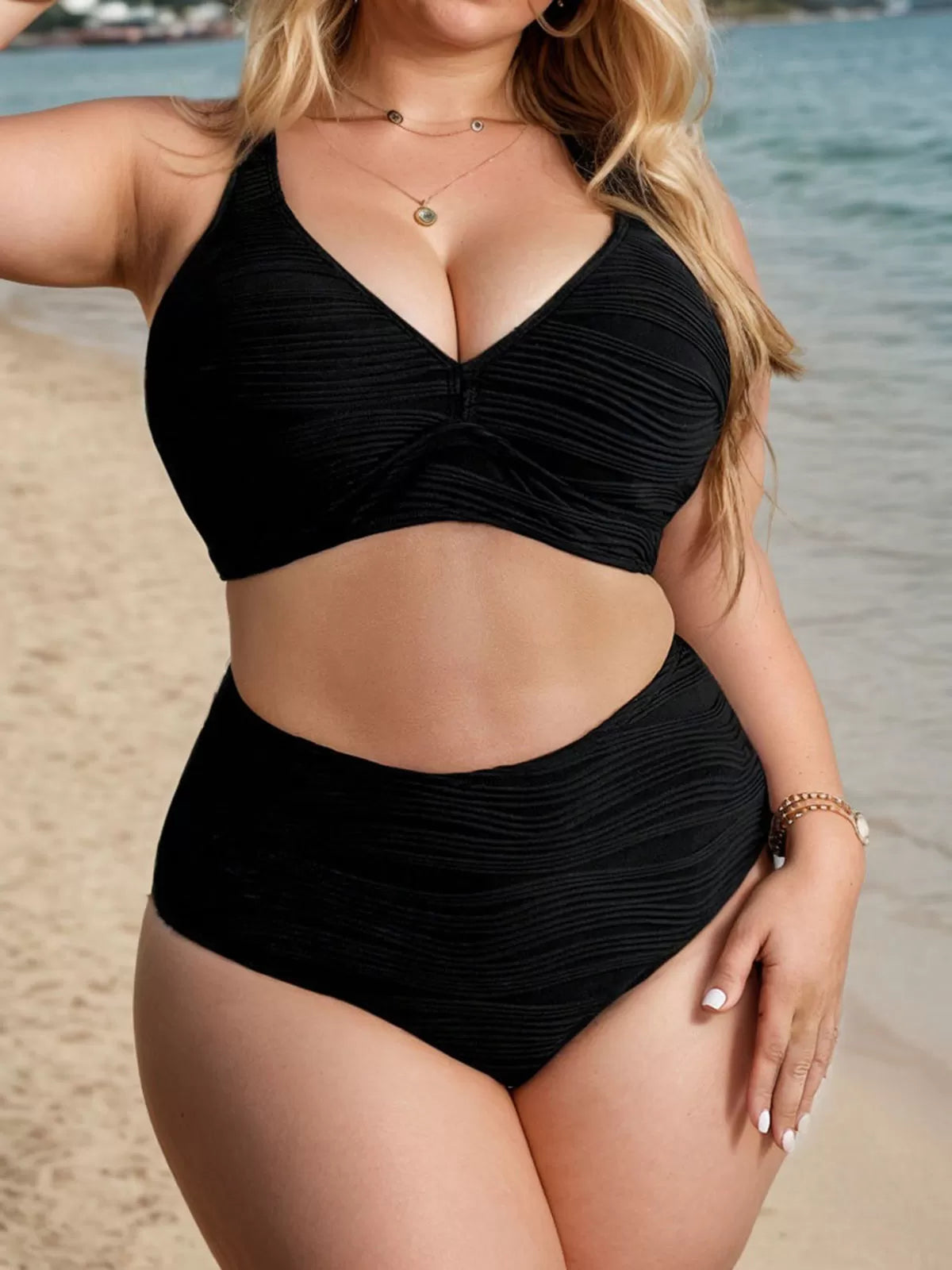 Plus Size Solid High Rise Spaghetti Strap Bikini