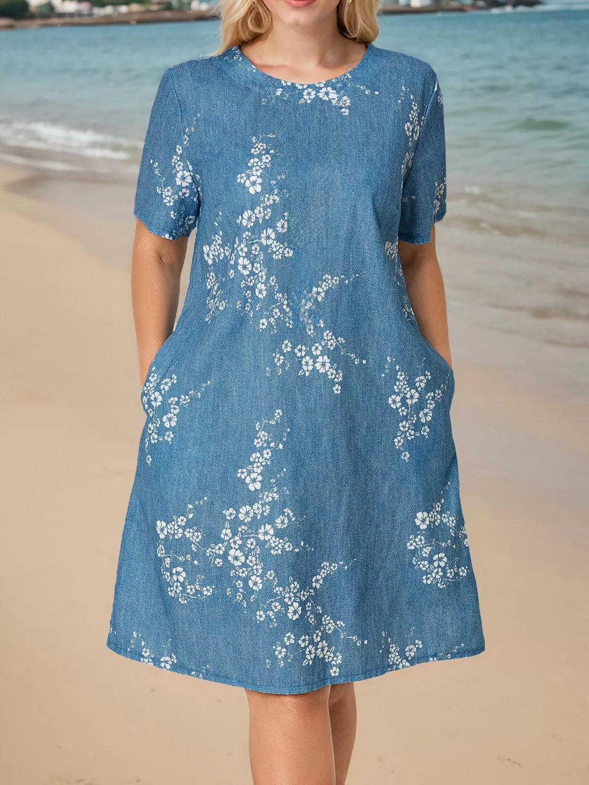 Plus Size Floral Pocket Round Neck Regular Sleeve Shift Dress