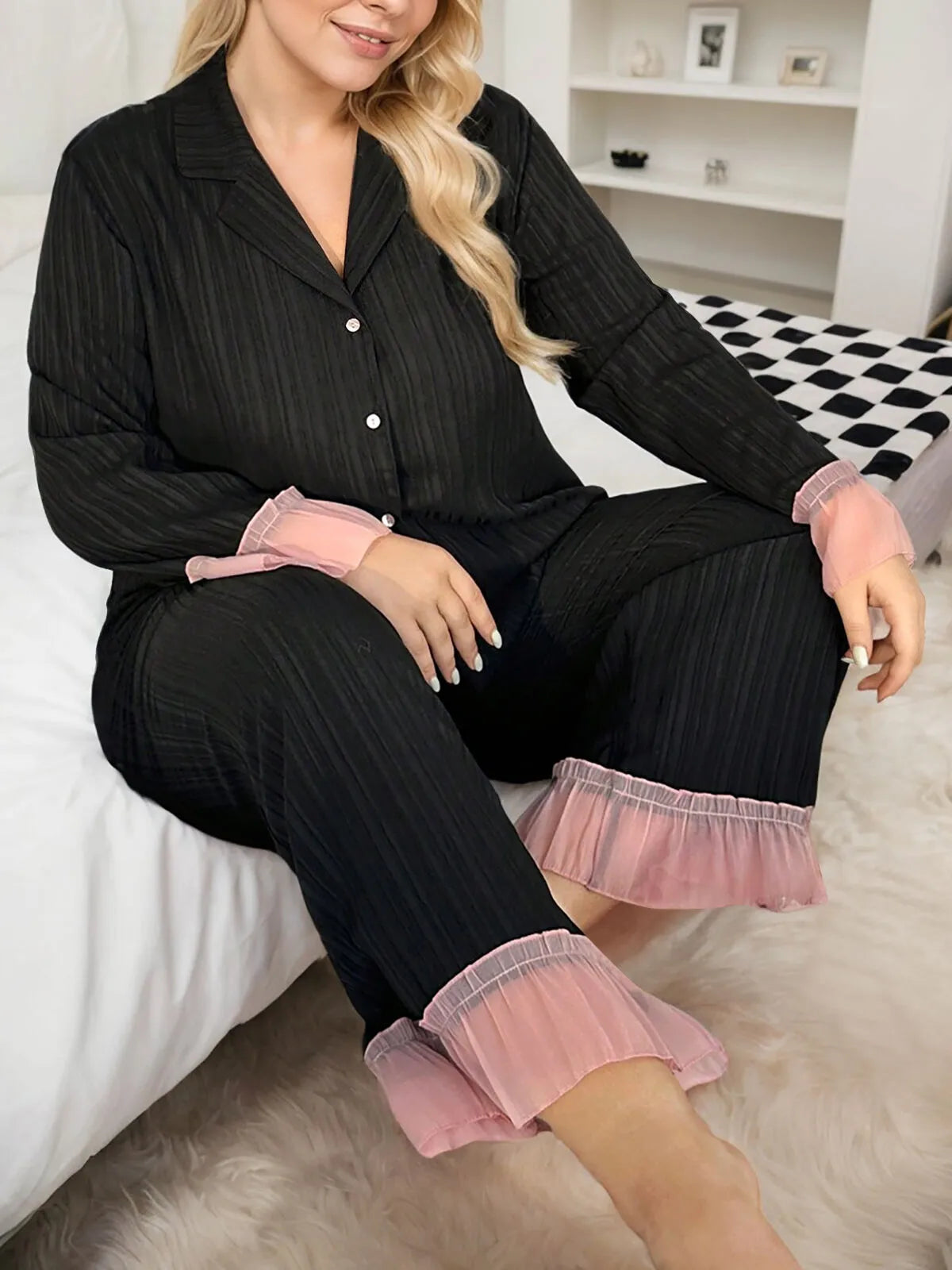 Plus Size Solid Botton Regular Sleeve Long Sleeve Pajama Top & Solid Pajama Pants