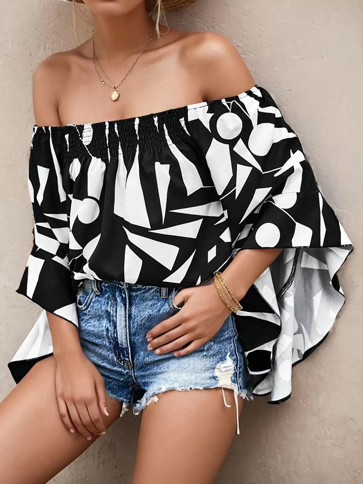 Random Print Wrinkle Off Shoulder Flare Blouse