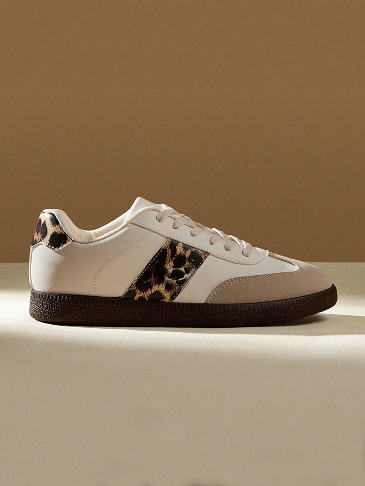 Relaxed Casual Leopard Panel PU Leather Low Cut Lace up Sneakers