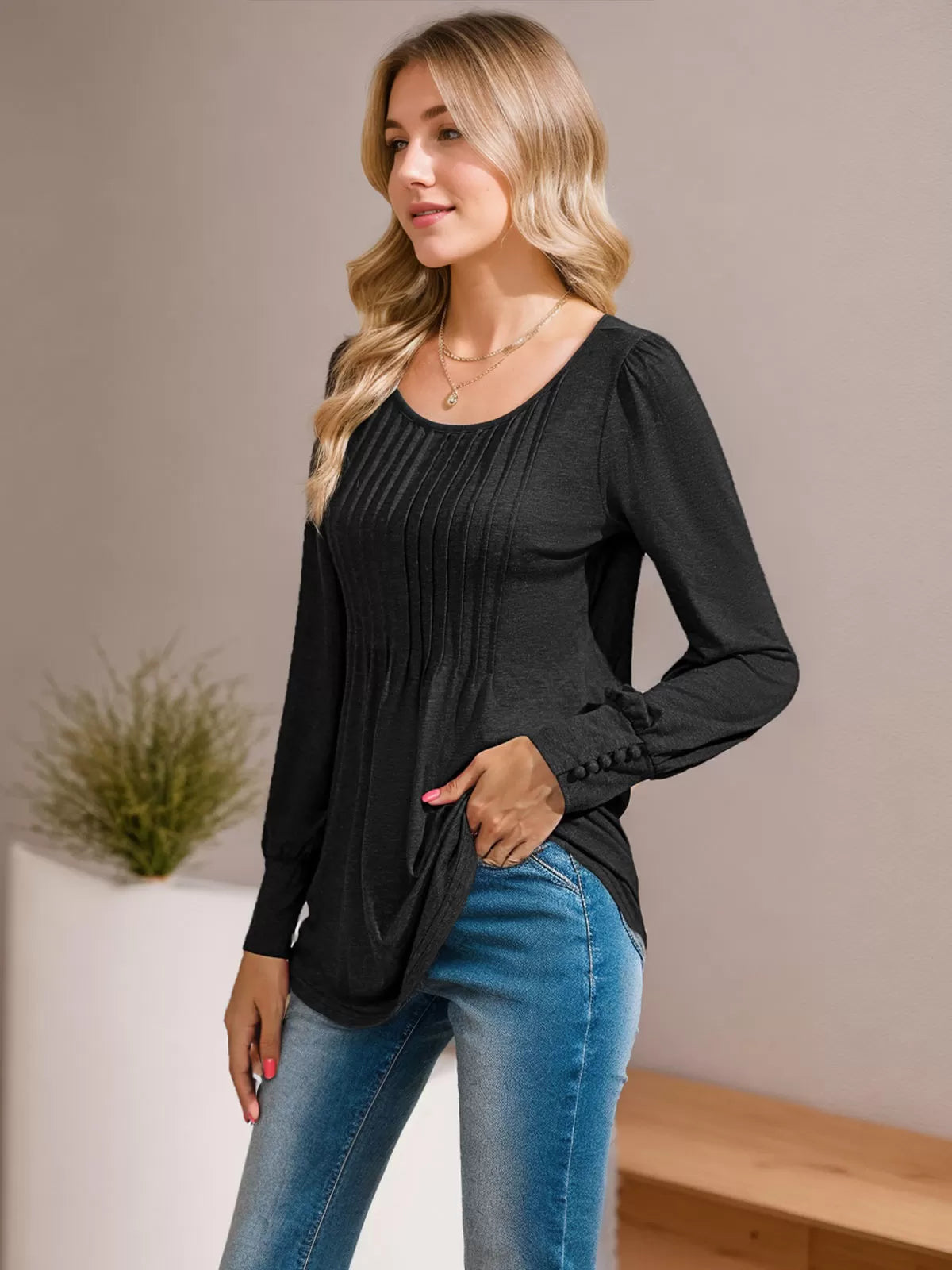 Round Neck Puff Long Sleeve Knit Blouse