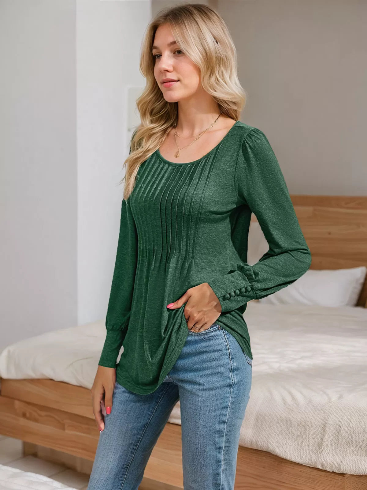 Round Neck Puff Long Sleeve Knit Blouse