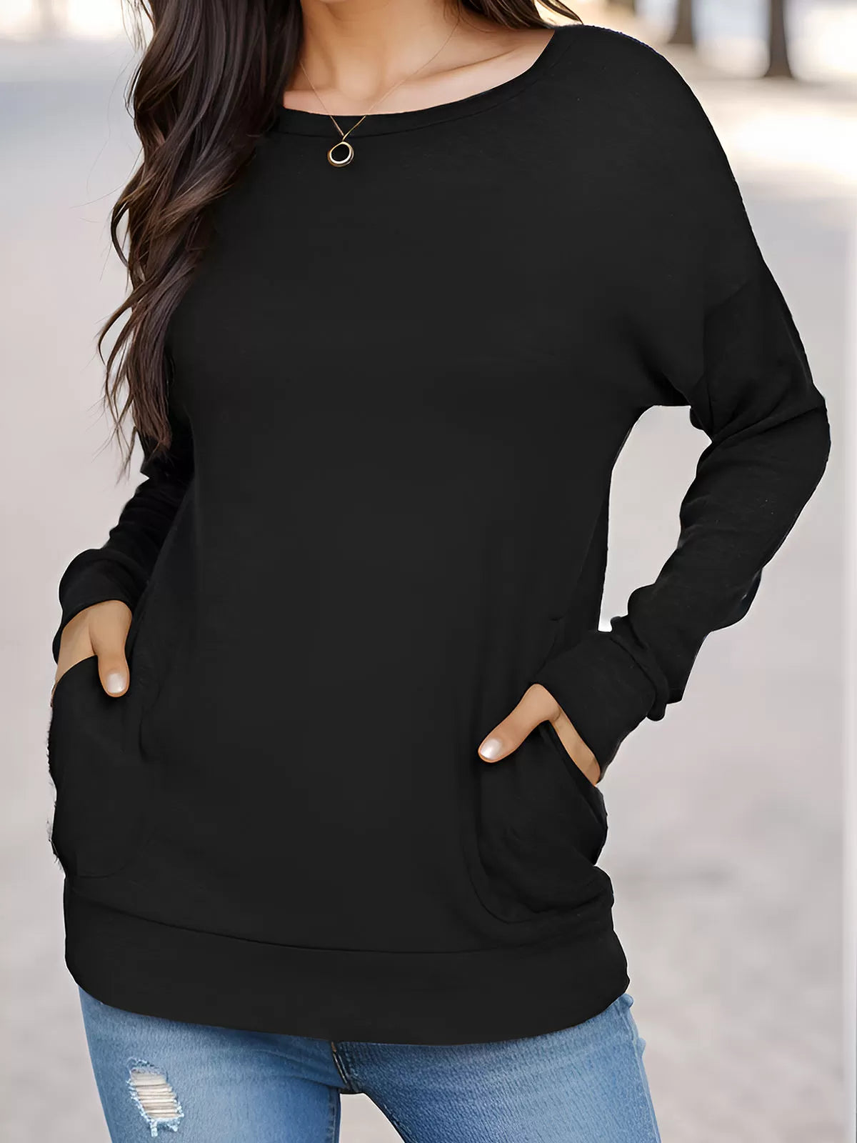 Round Neck Long Sleeve Sweatshirt