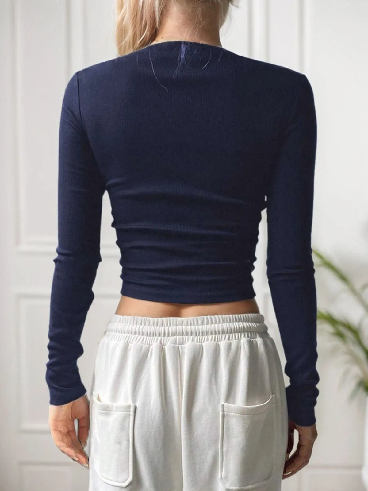 Round Neck Regular Sleeve Long Sleeve T-shirt