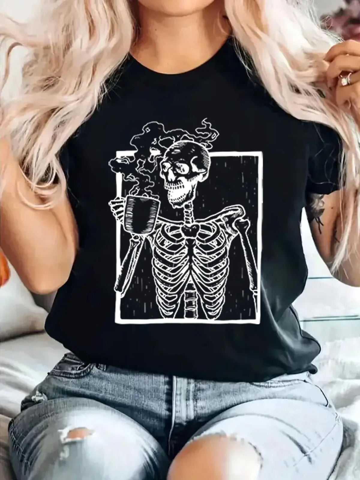 Skeleton Round Neck Smiling Skull Drinking Coffee T-Shirt