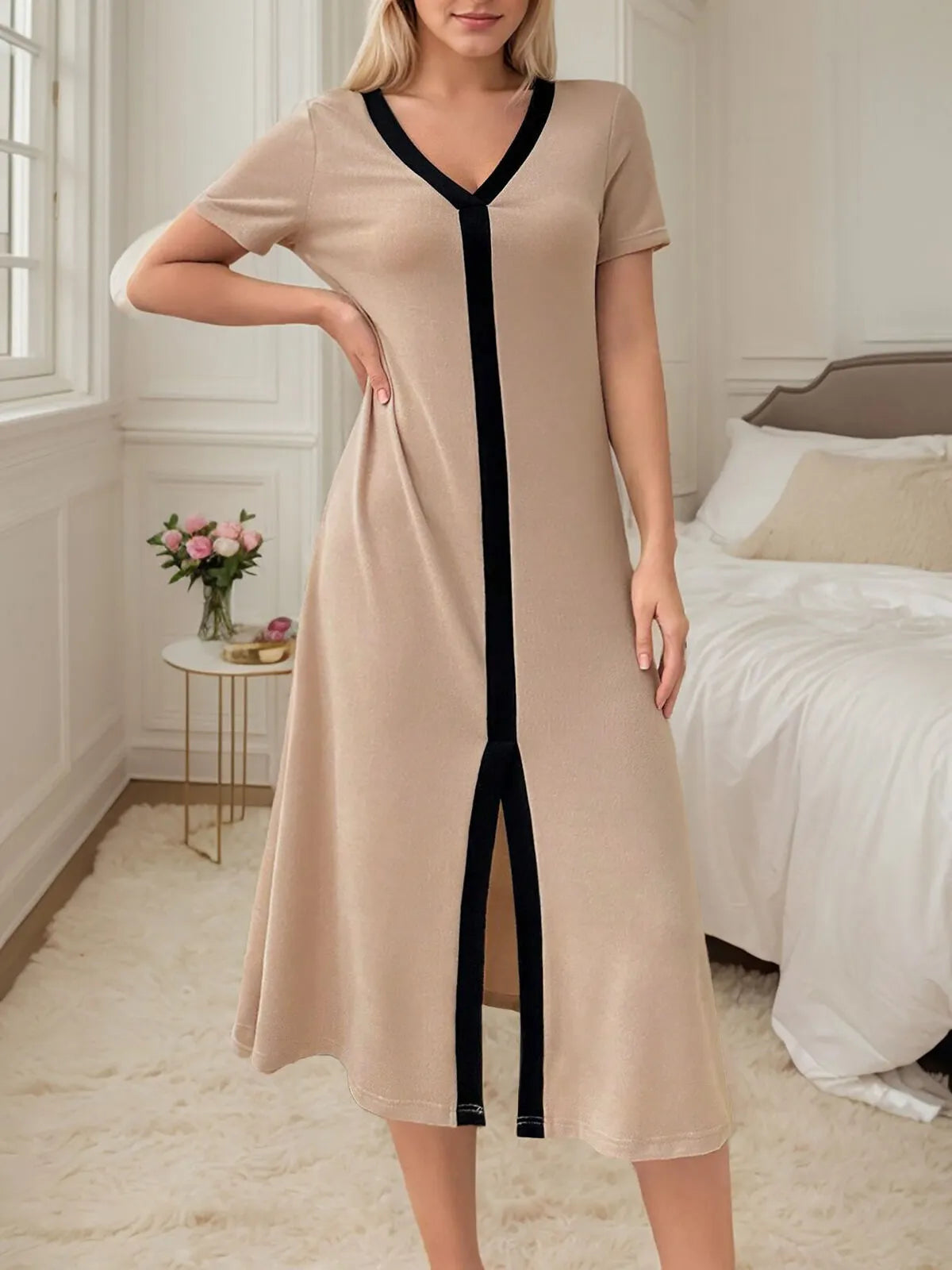 Solid Woven Fabric Regular Short Sleeve Nightgown