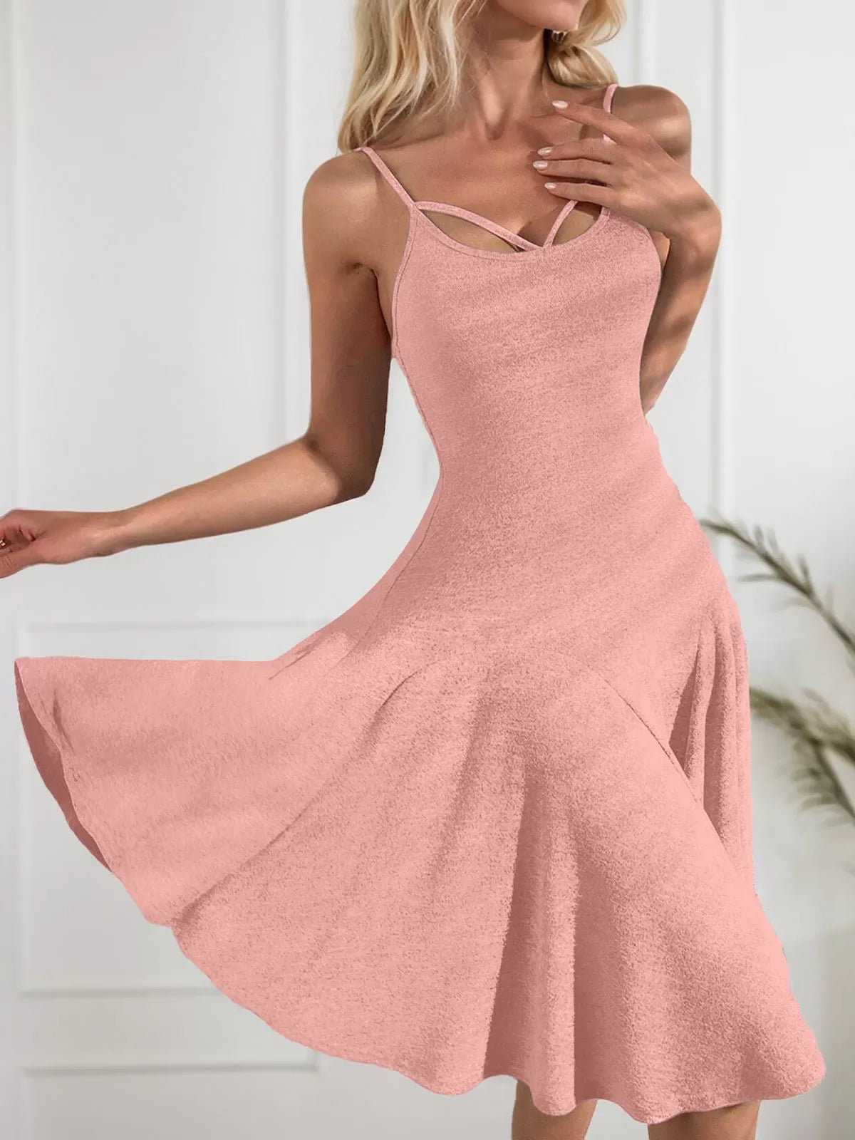 Solid Spaghetti Strap Sleeveless Nightgown