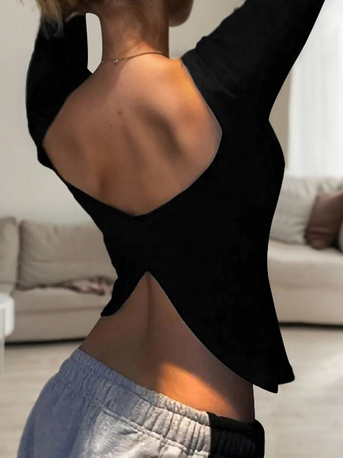 Solid Backless Round Neck Regular Sleeve Long Sleeve T-shirt