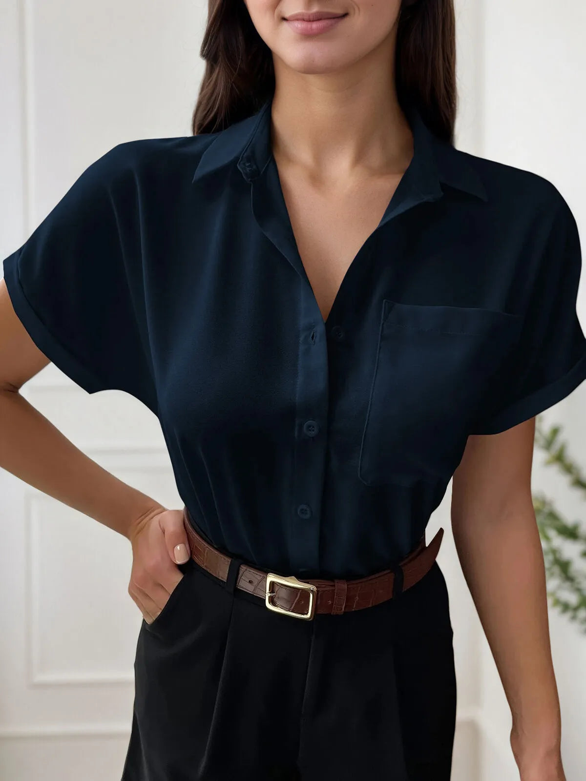 Old Money Style Minimalist Office Navy Blouse