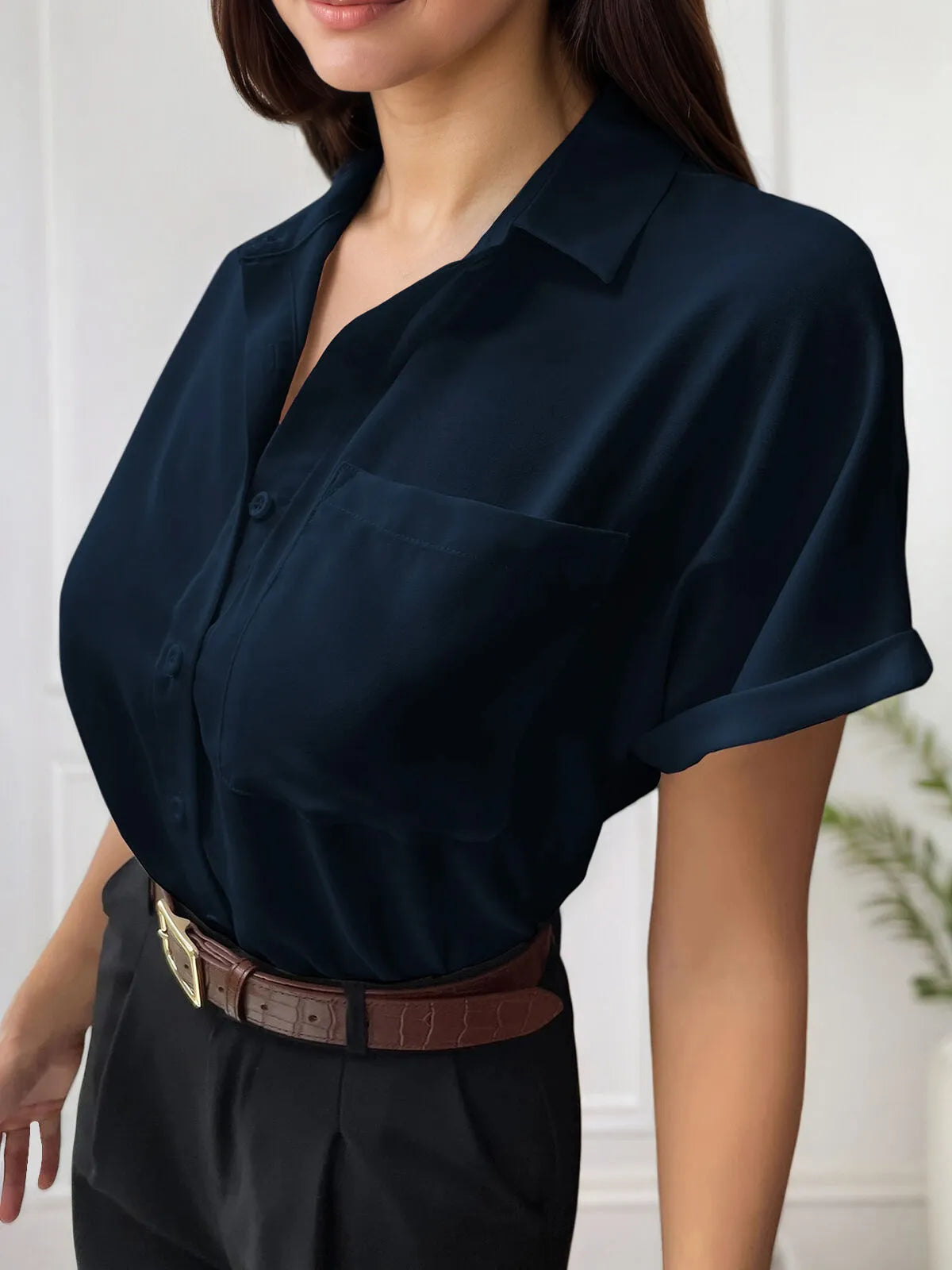 Old Money Style Minimalist Office Navy Blouse