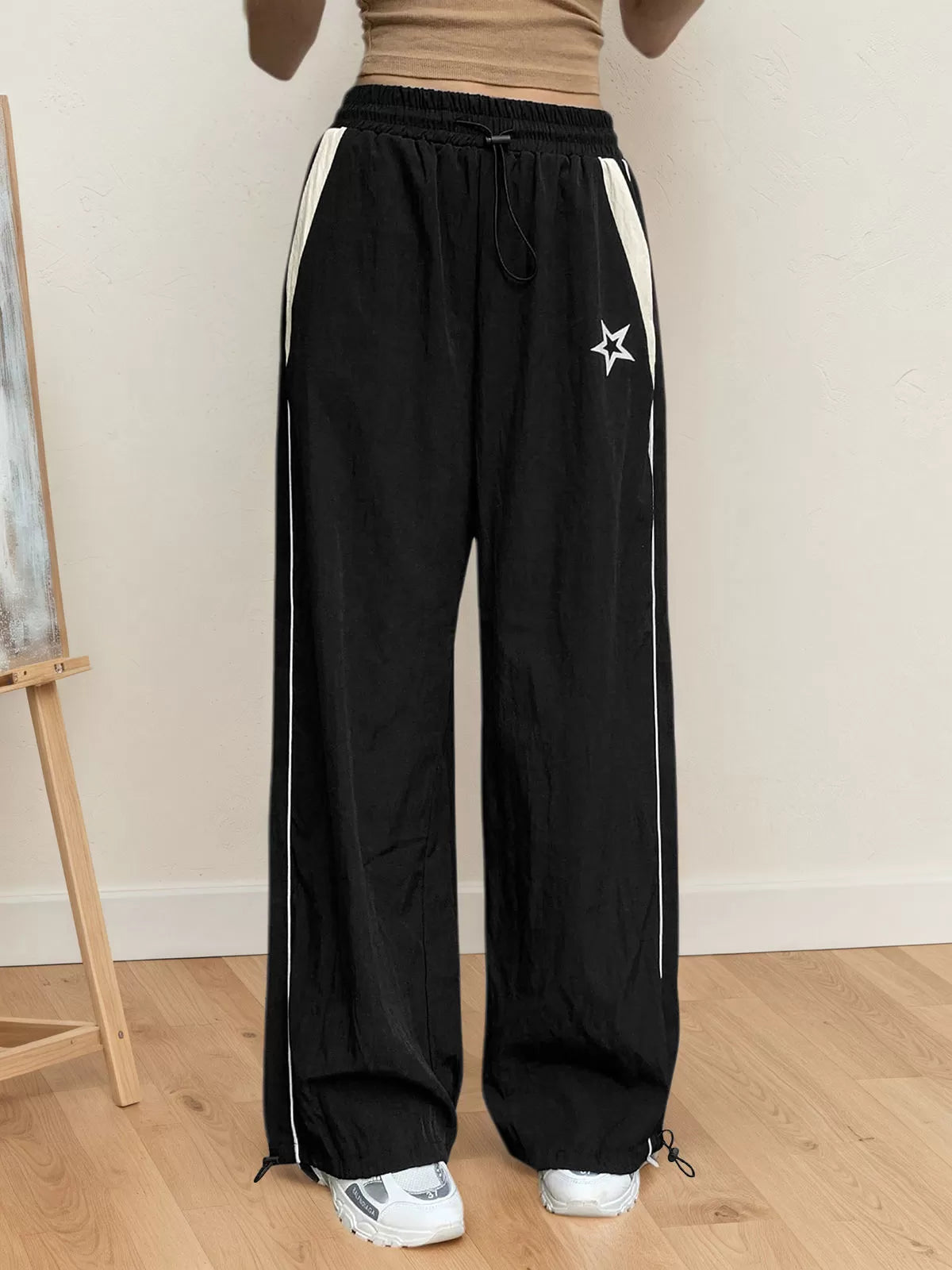 Solid Button Medium Rise Elastic Waist Sweatpants