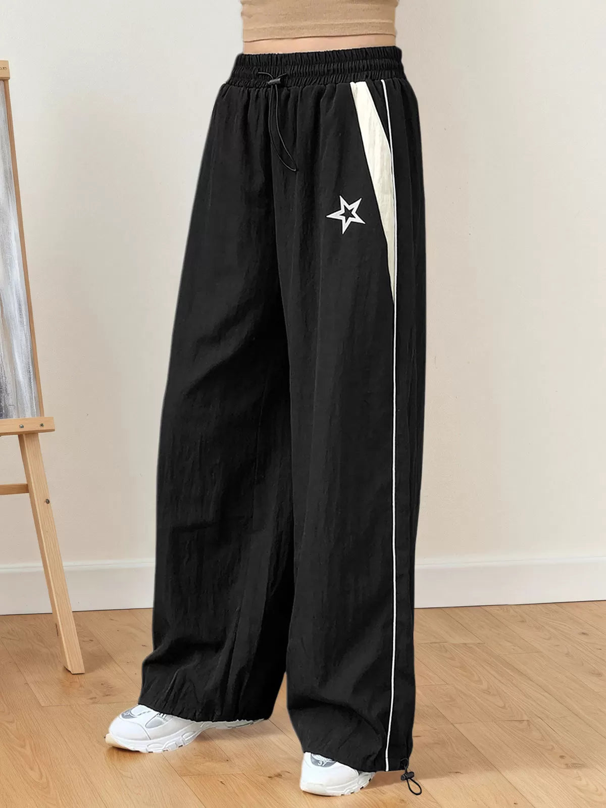 Solid Button Medium Rise Elastic Waist Sweatpants