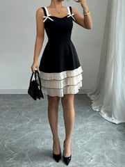 Solid Elegant Bow Suspender Tiered Dress