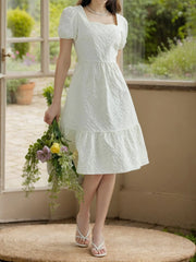 Solid Geometric Square Neck Puff A-line Dress