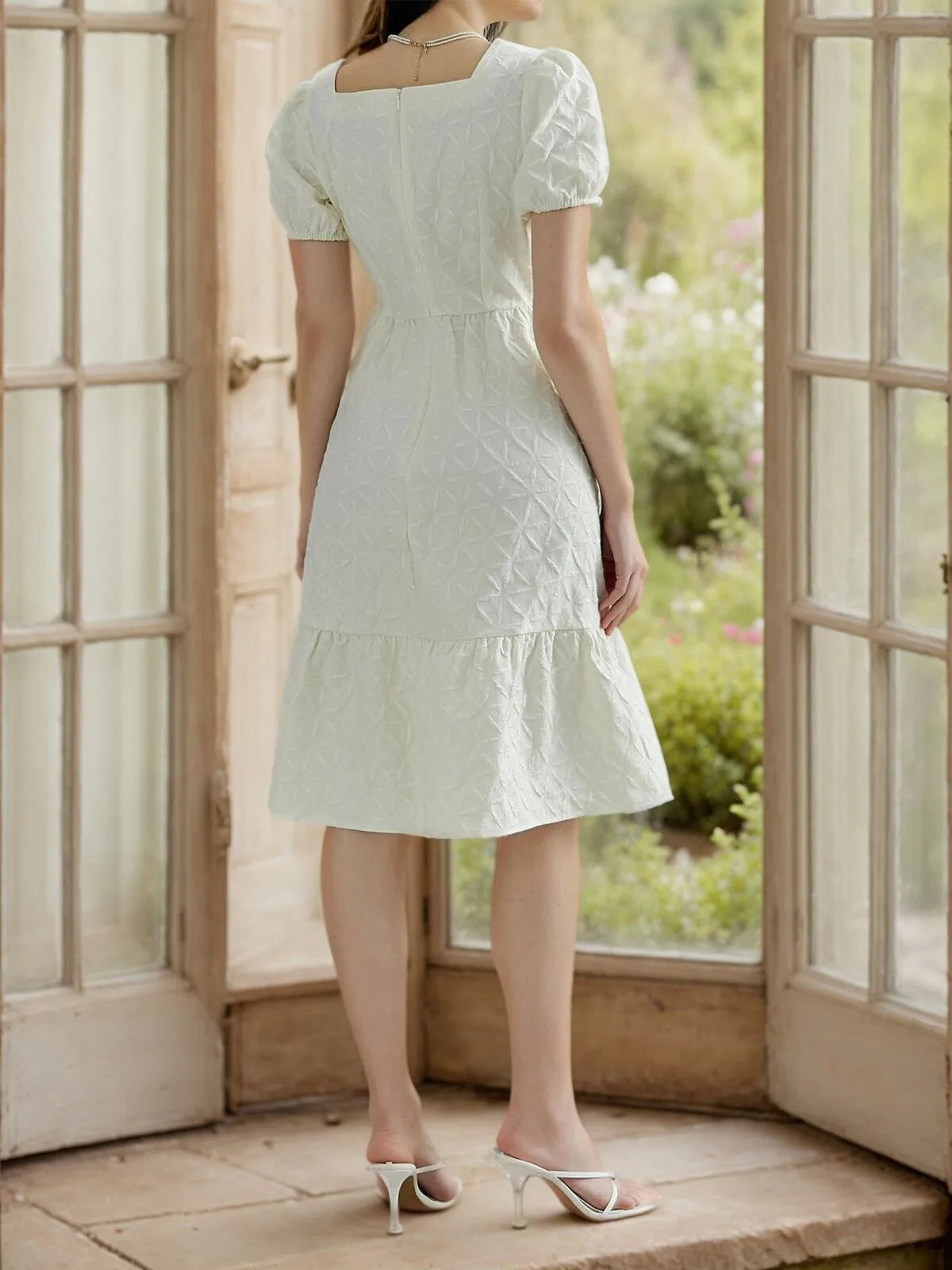 Solid Geometric Square Neck Puff A-line Dress