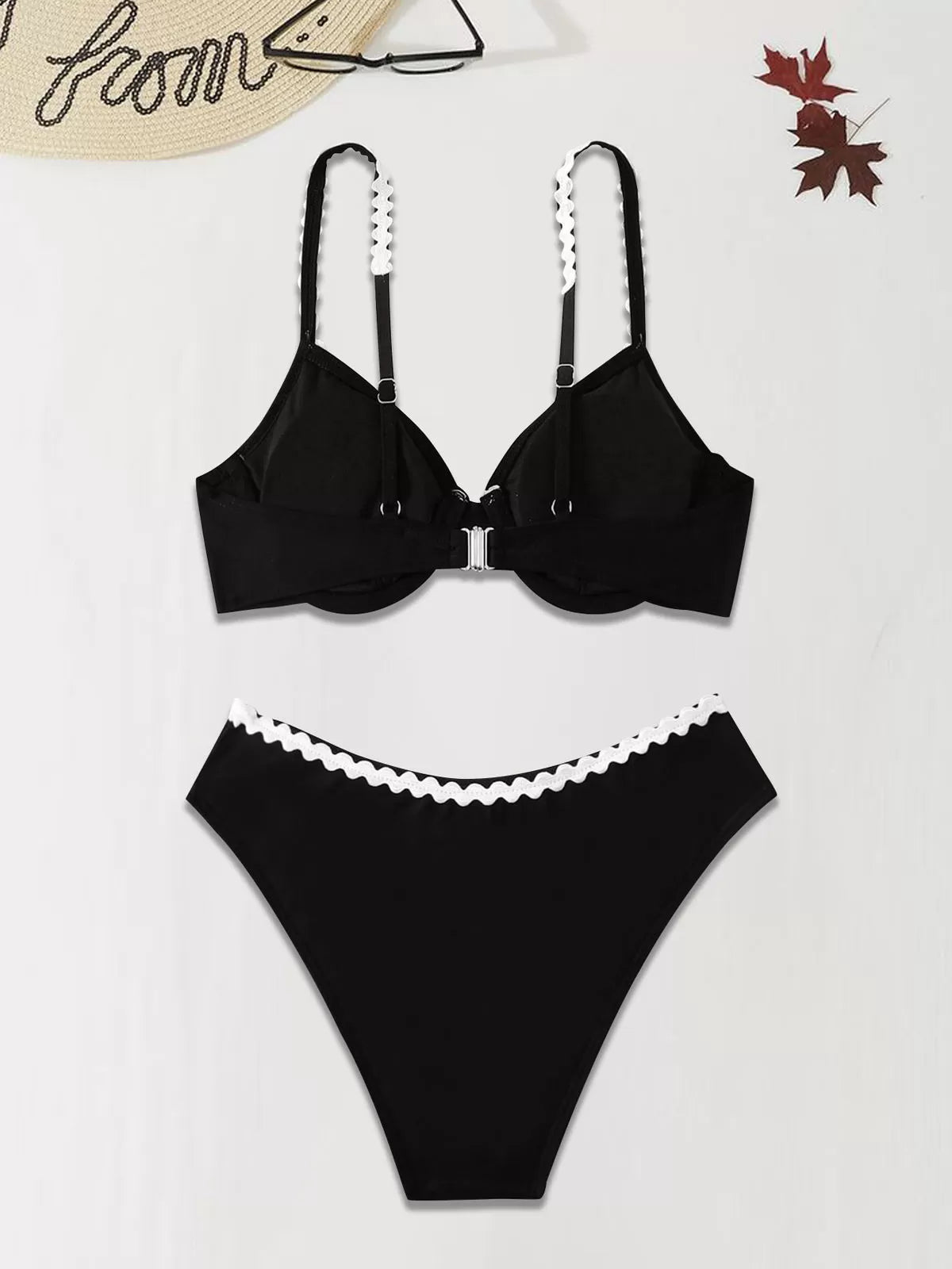 Solid Lace Low Rise Bikini 