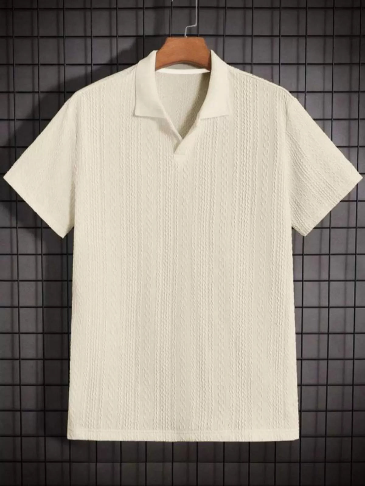 Men Solid Casual Lapel Regular Knit Polo, for Office Daily Wear