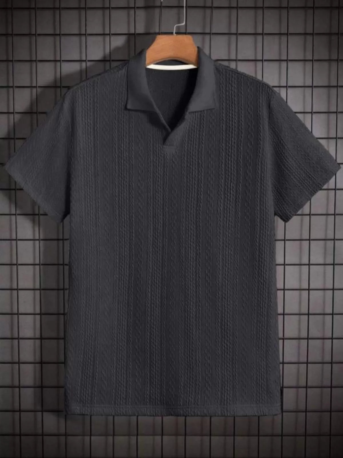 Men Solid Casual Lapel Regular Knit Polo, for Office Daily Wear