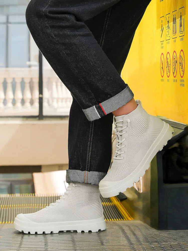 Solid Low-cup Flat Heel Fashionable Sneakers