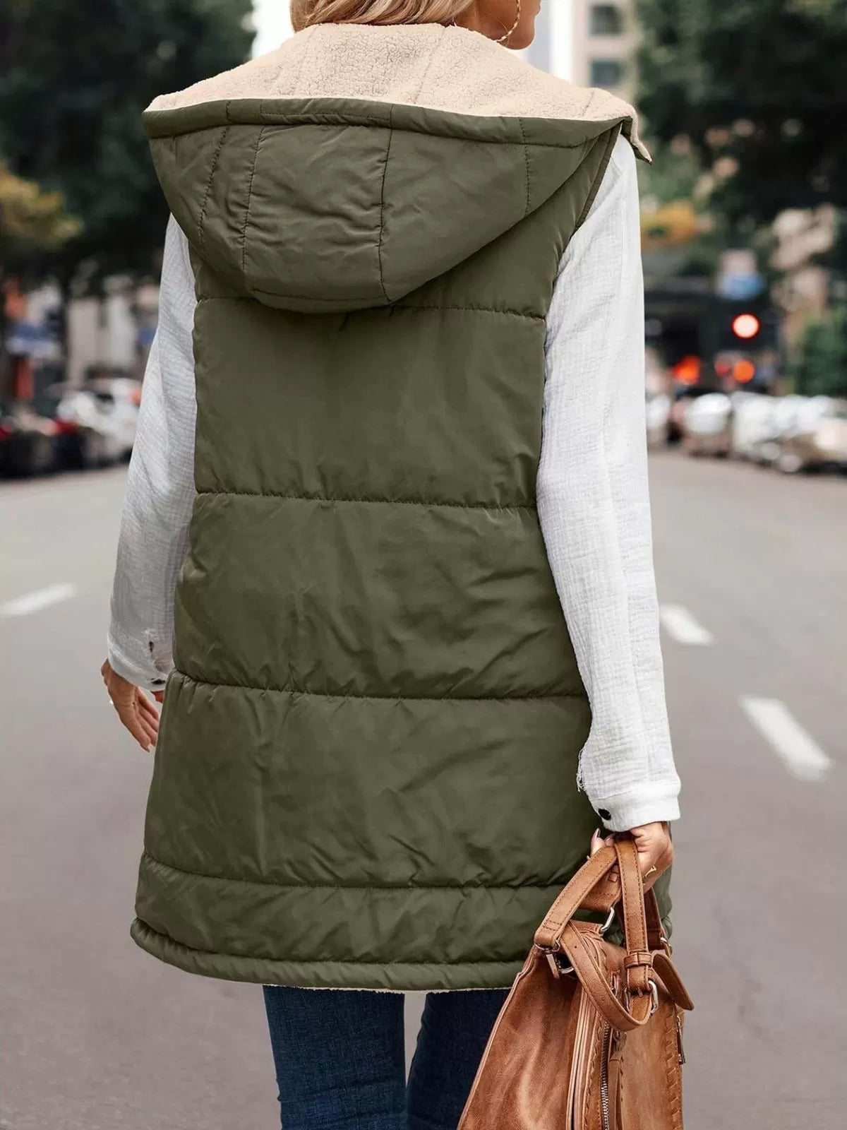 Solid Pocket Hooded Regular Vest