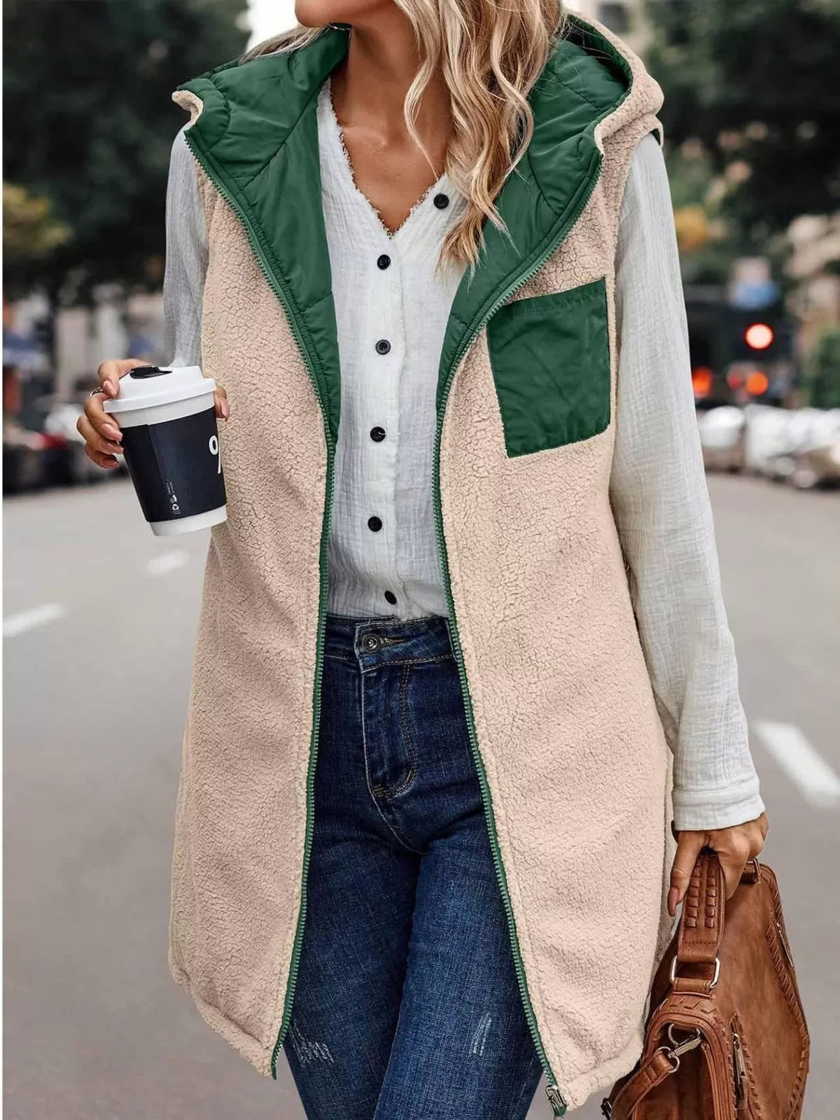 Solid Pocket Hooded Regular Vest