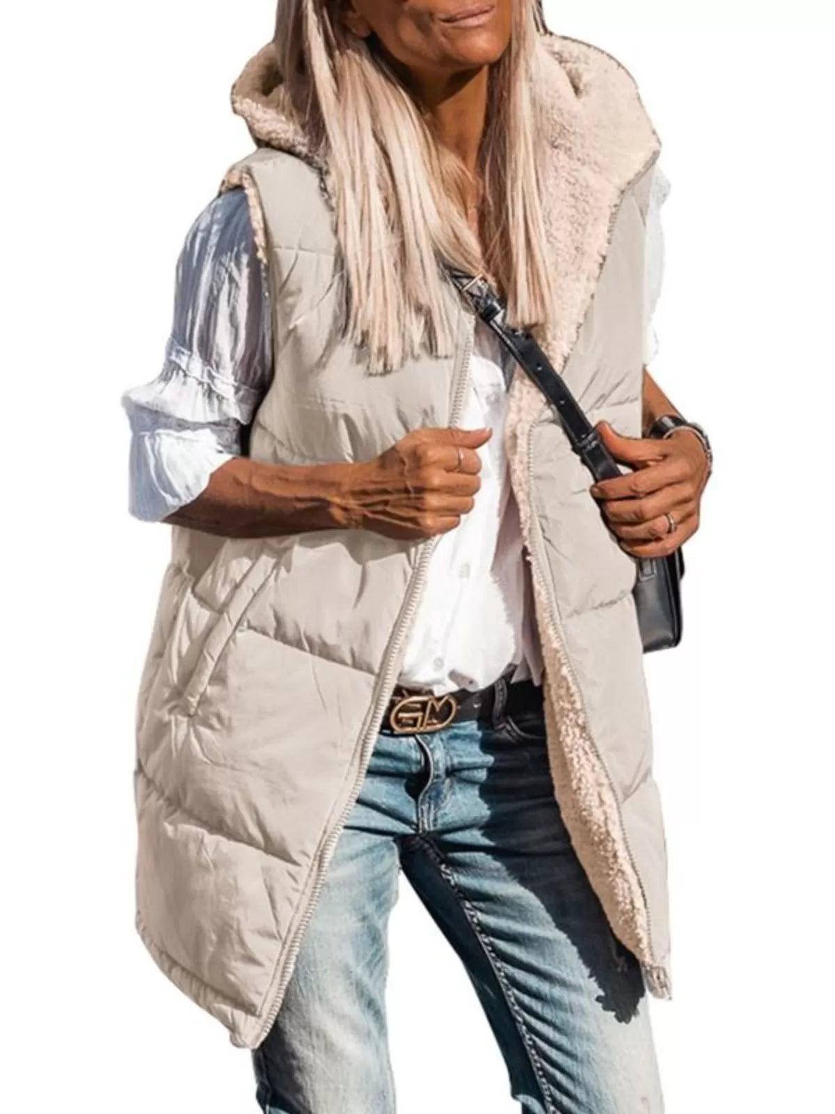Solid Pocket Hooded Regular Vest