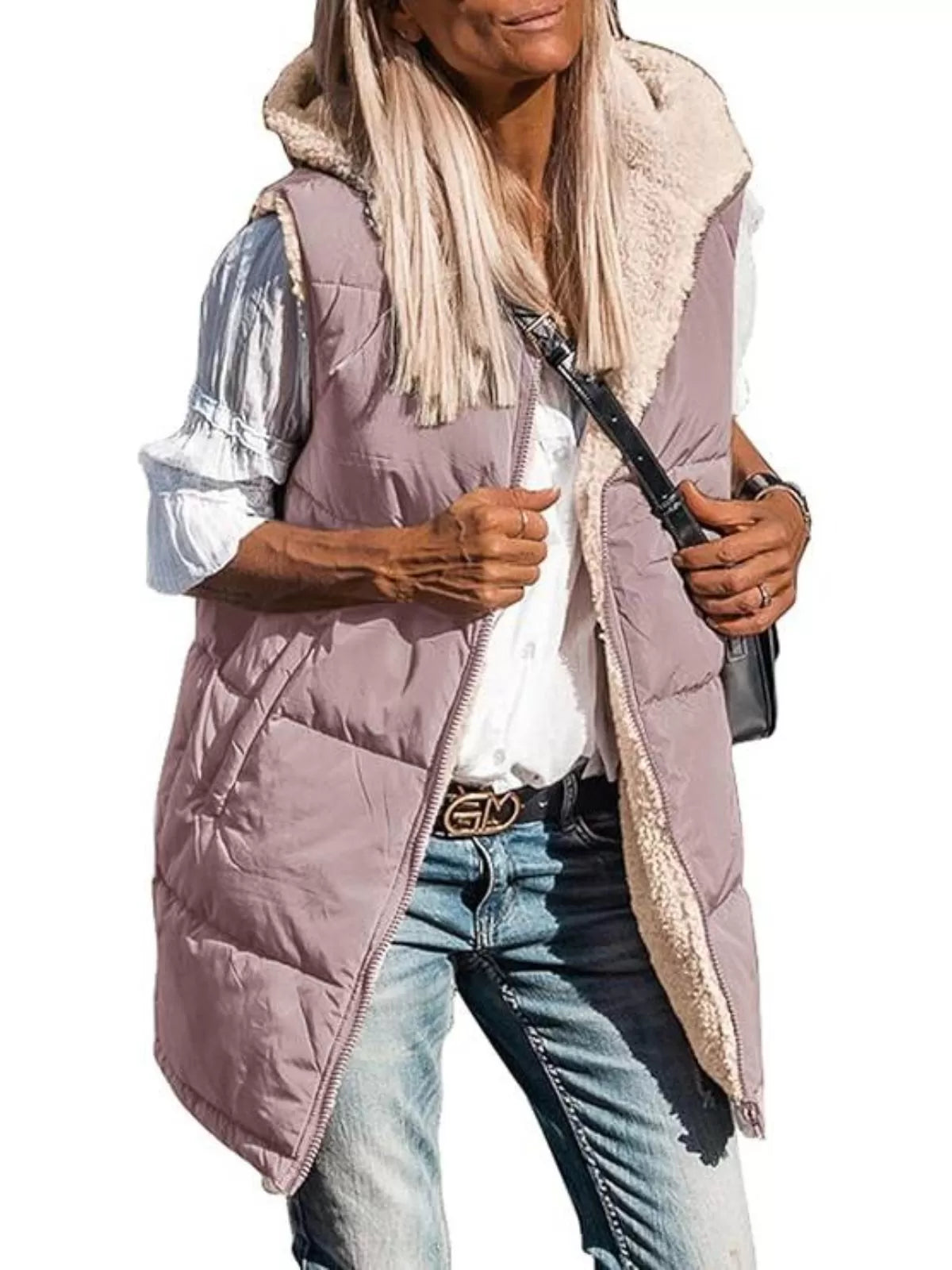 Solid Pocket Hooded Regular Vest