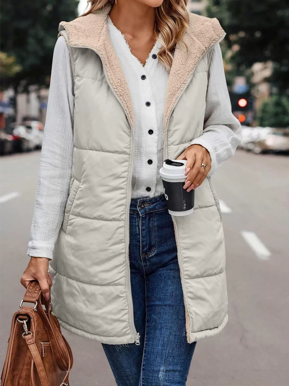 Solid Pocket Hooded Regular Vest