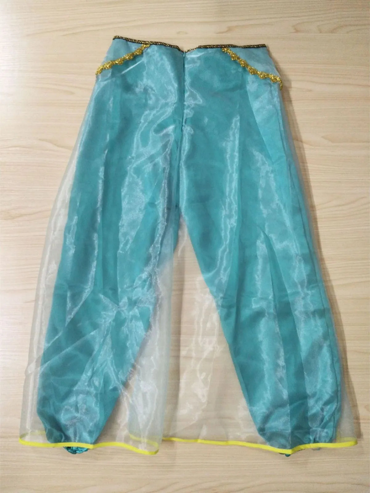Solid Halloween Cosplay Aladdin's Magic Lamp Princess Jasmine Puff Off Shoulder Beading Blouse & Solid Lantern Pants, Including headdress