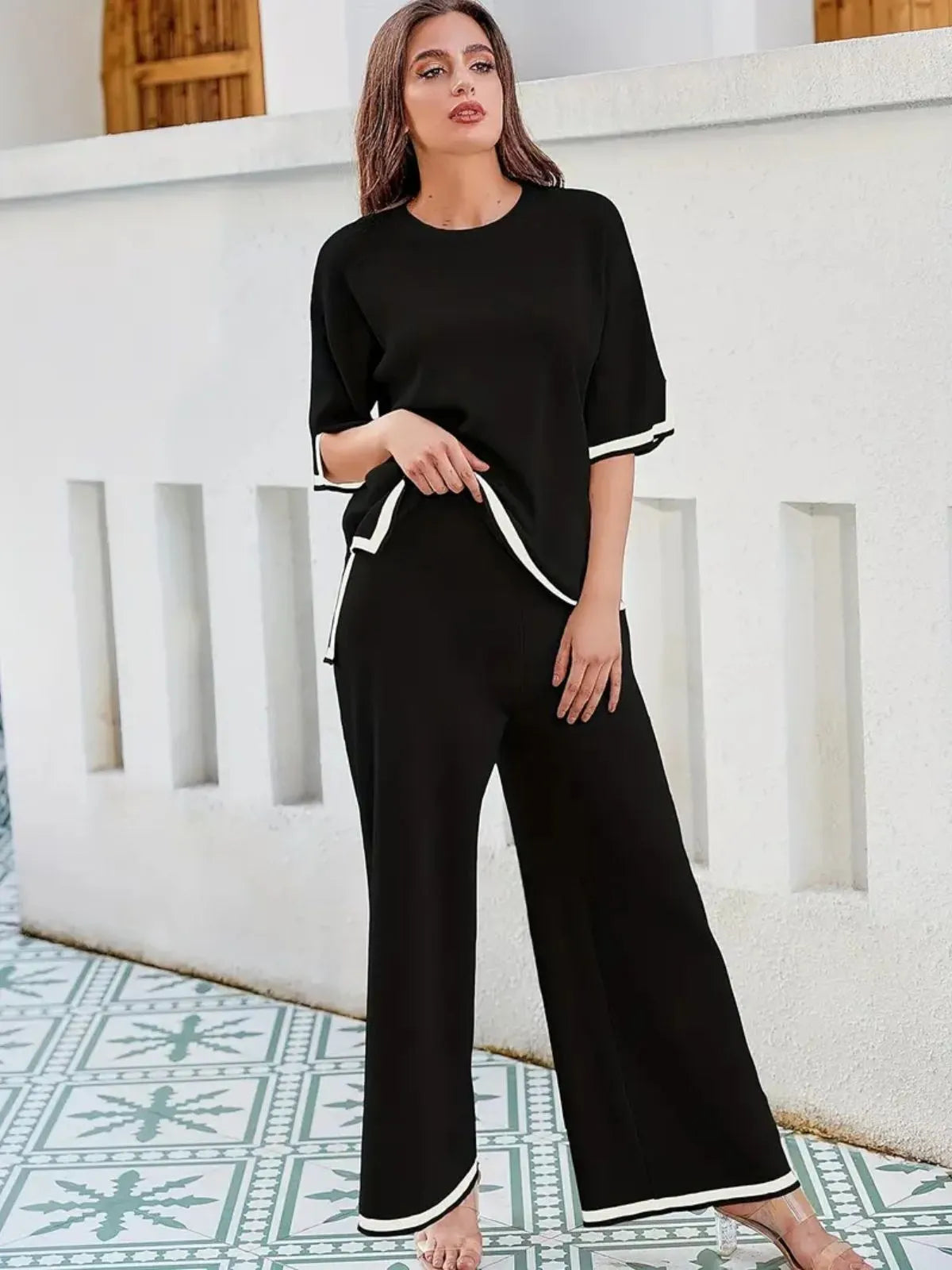 Women's 2-Piece Lounge Set - Black Knit Tracksuit with Short Sleeve Top & Wide Leg Pants - Soft Stretchy Homewear for Casual Wear
