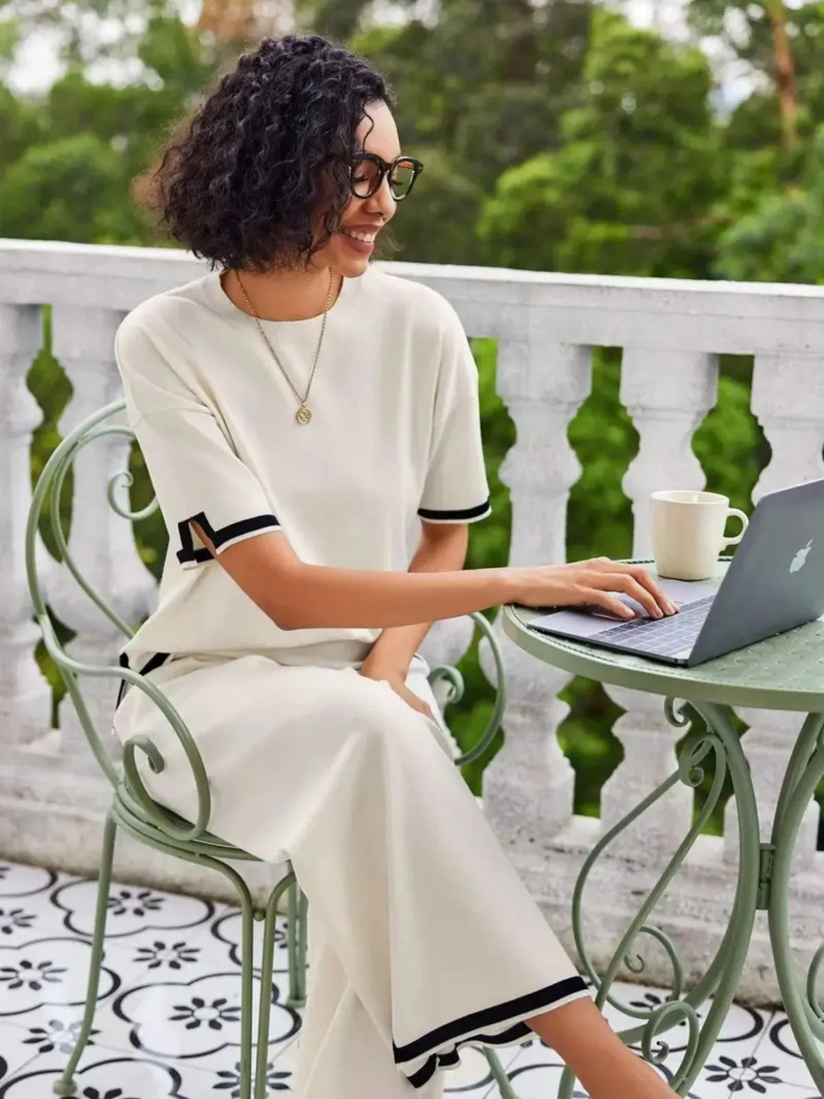 Women's 2-Piece Lounge Set - Black Knit Tracksuit with Short Sleeve Top & Wide Leg Pants - Soft Stretchy Homewear for Casual Wear