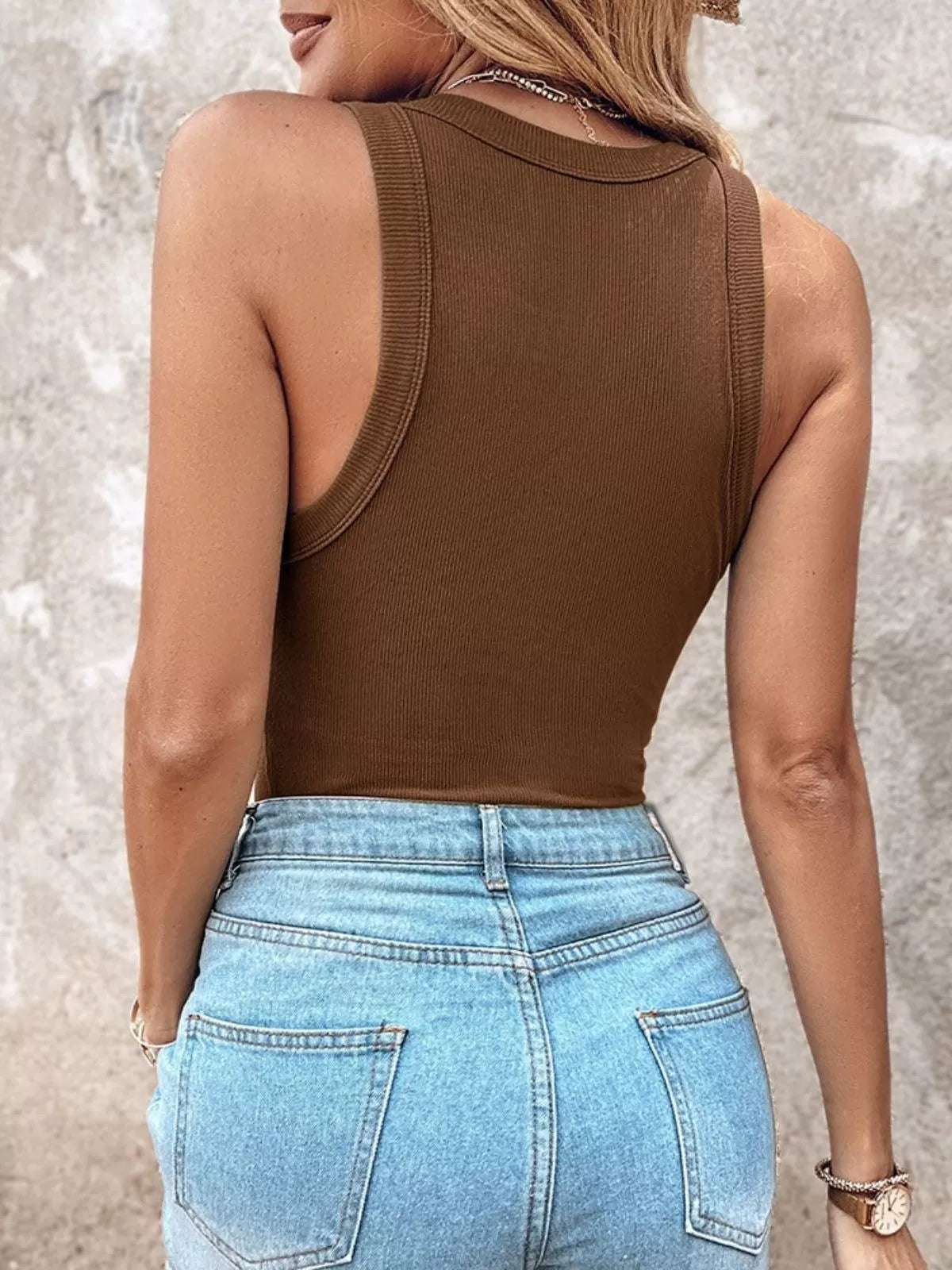 Solid Round Neck Regular Tank