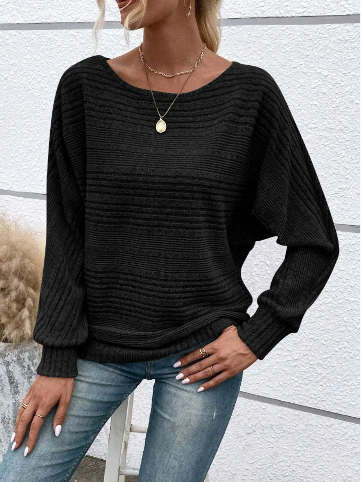 Solid Round Neck Casual Crew Neck Batwing SleeveT-shirt for Daily Wear