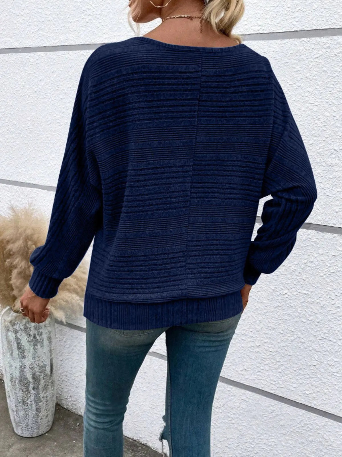 Solid Round Neck Casual Crew Neck Batwing SleeveT-shirt for Daily Wear