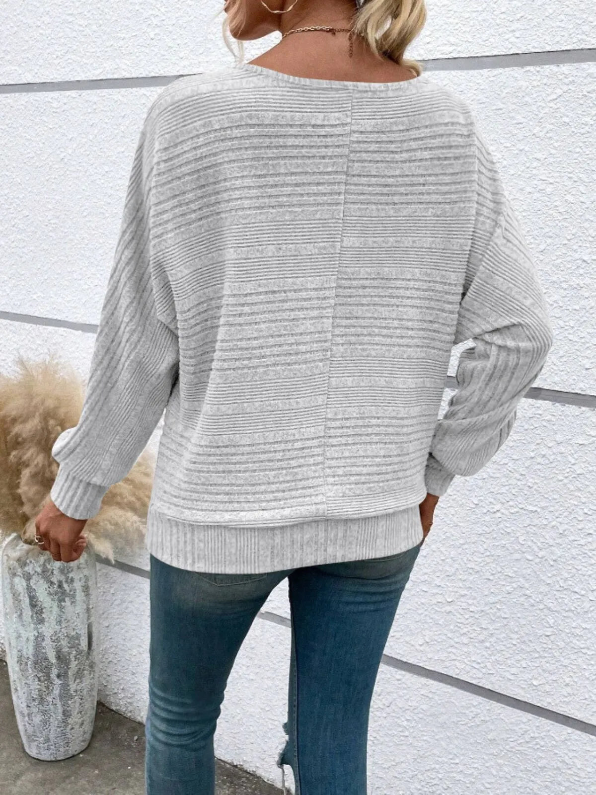 Solid Round Neck Casual Crew Neck Batwing SleeveT-shirt for Daily Wear