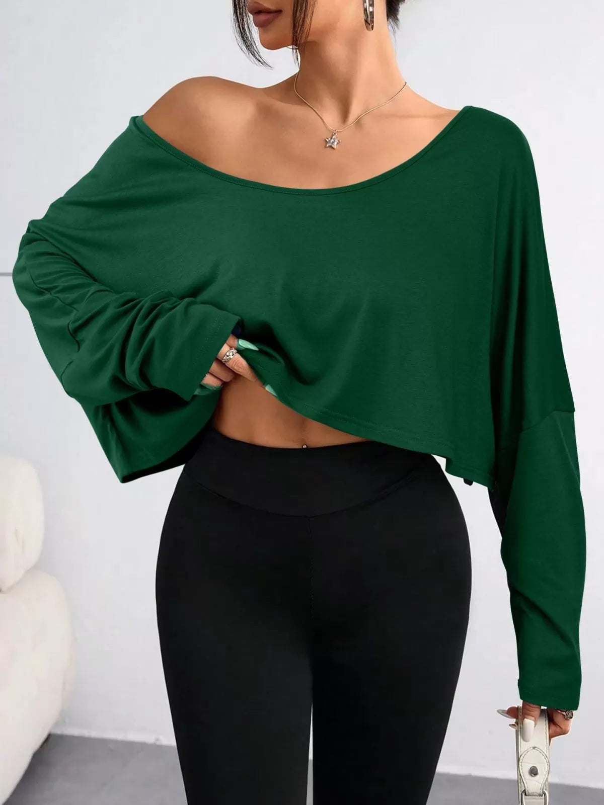 Solid Round Neck Drop Shoulder Casual Long Sleeve Crop T-shirt  for All Seasons
