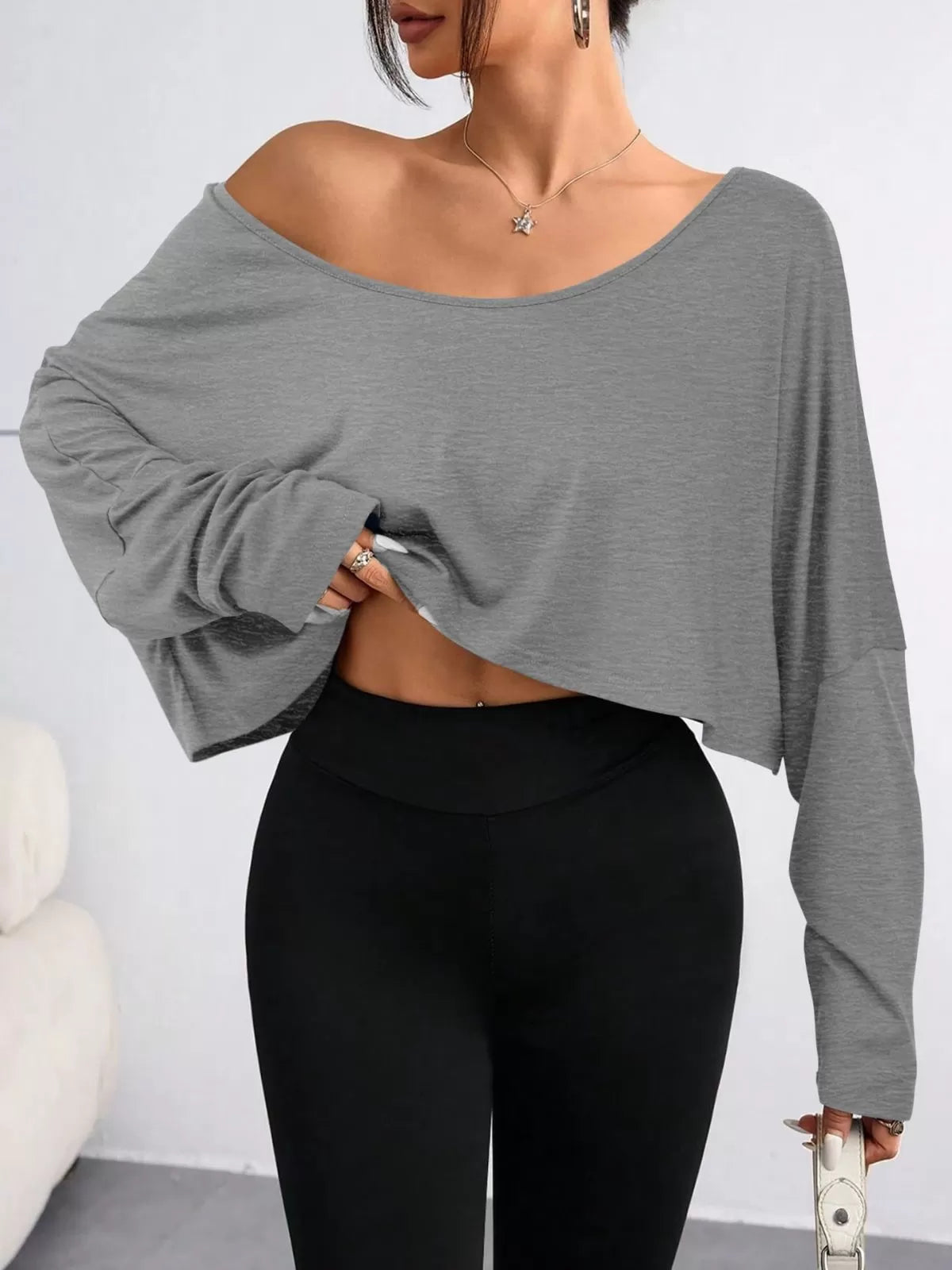 Solid Round Neck Drop Shoulder Casual Long Sleeve Crop T-shirt  for All Seasons