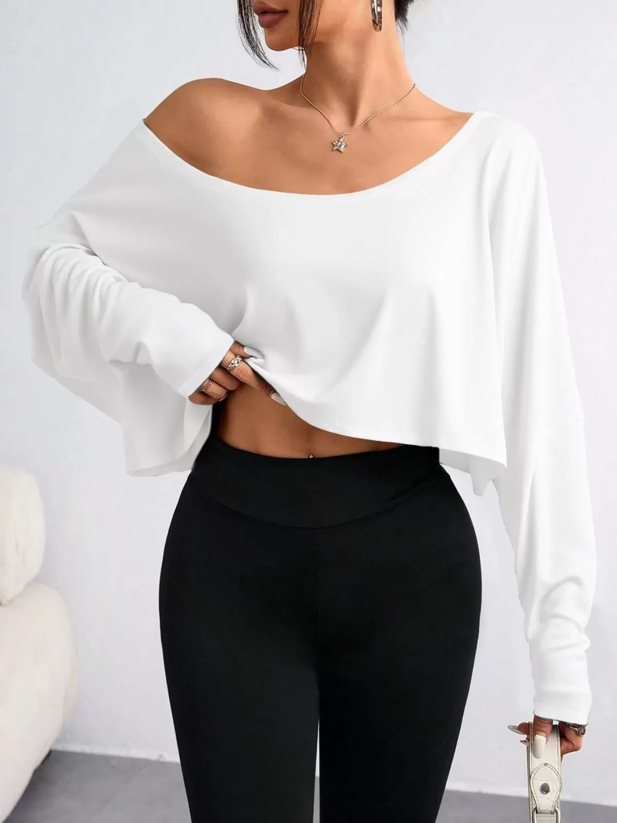 Solid Round Neck Drop Shoulder Casual Long Sleeve Crop T-shirt  for All Seasons