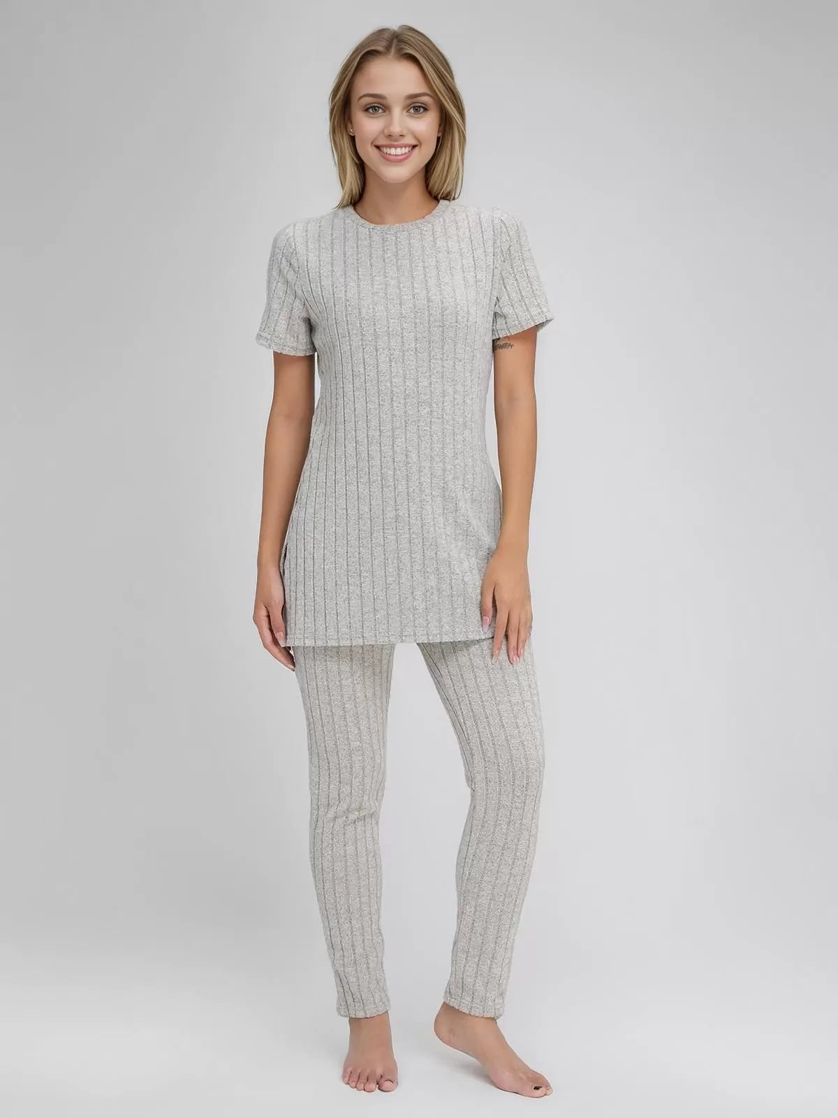 Solid Round Neck Top & Solid Pants