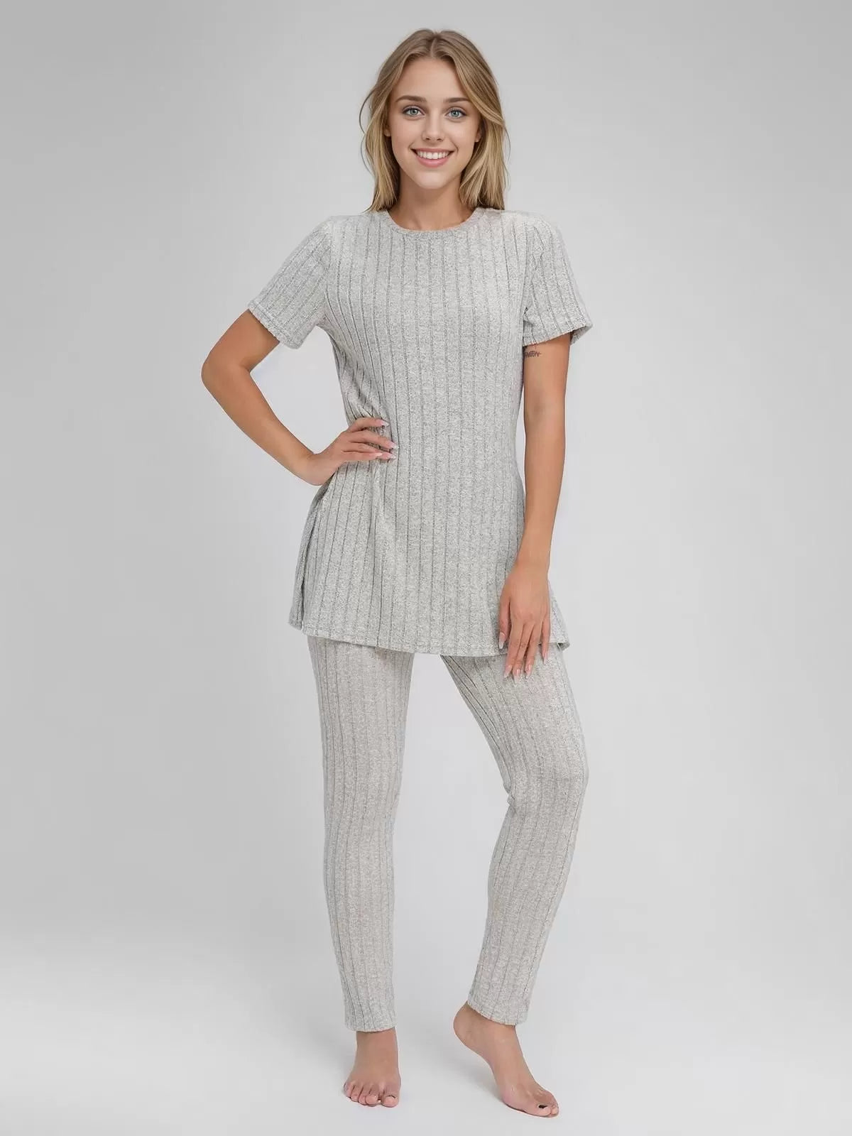 Solid Round Neck Top & Solid Pants