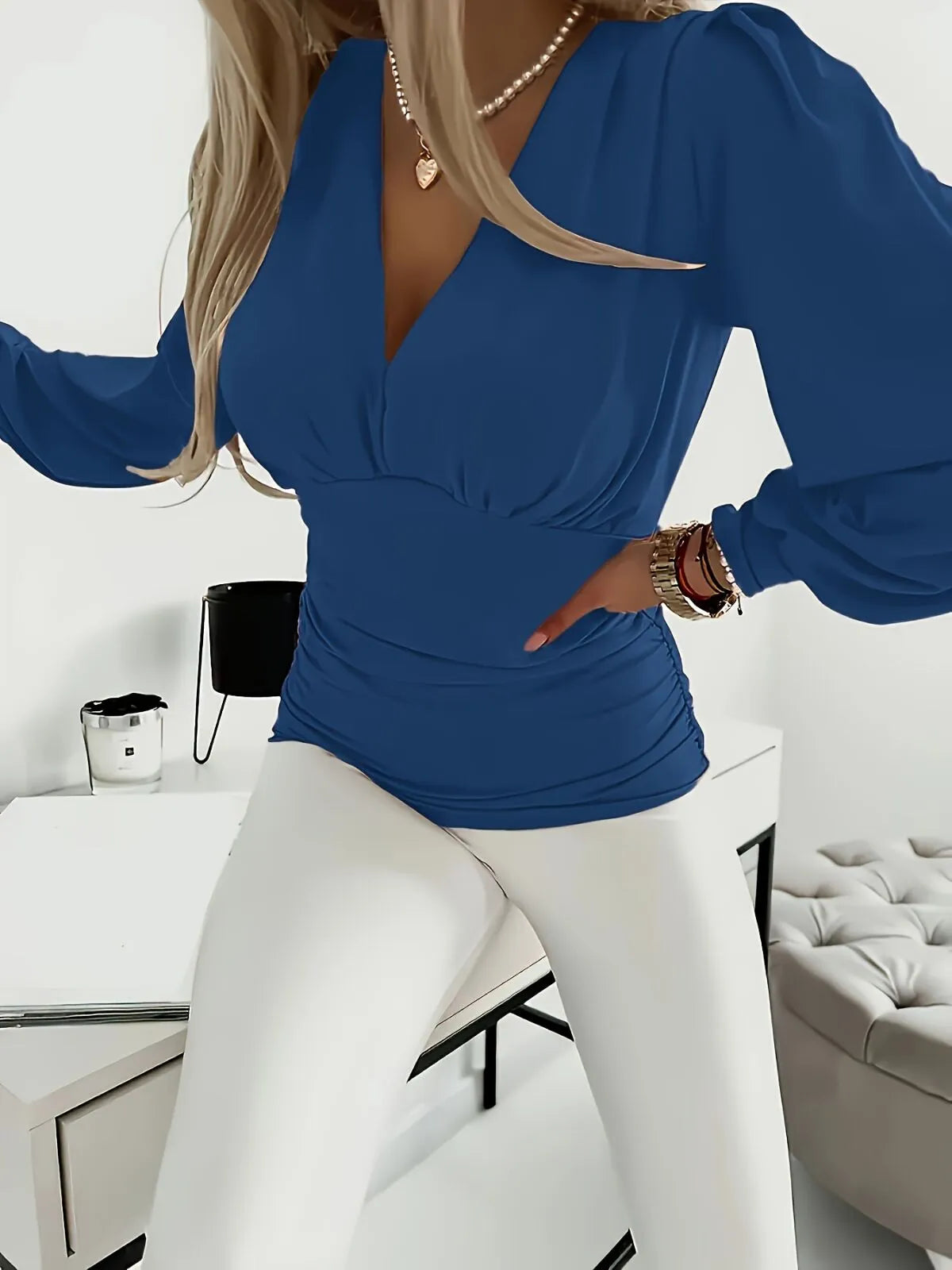Solid Ruched V-neck Lantern Blouse for Daily Wear