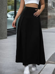 Solid Wrinkle Medium Rise Hidden Center Back Skirt