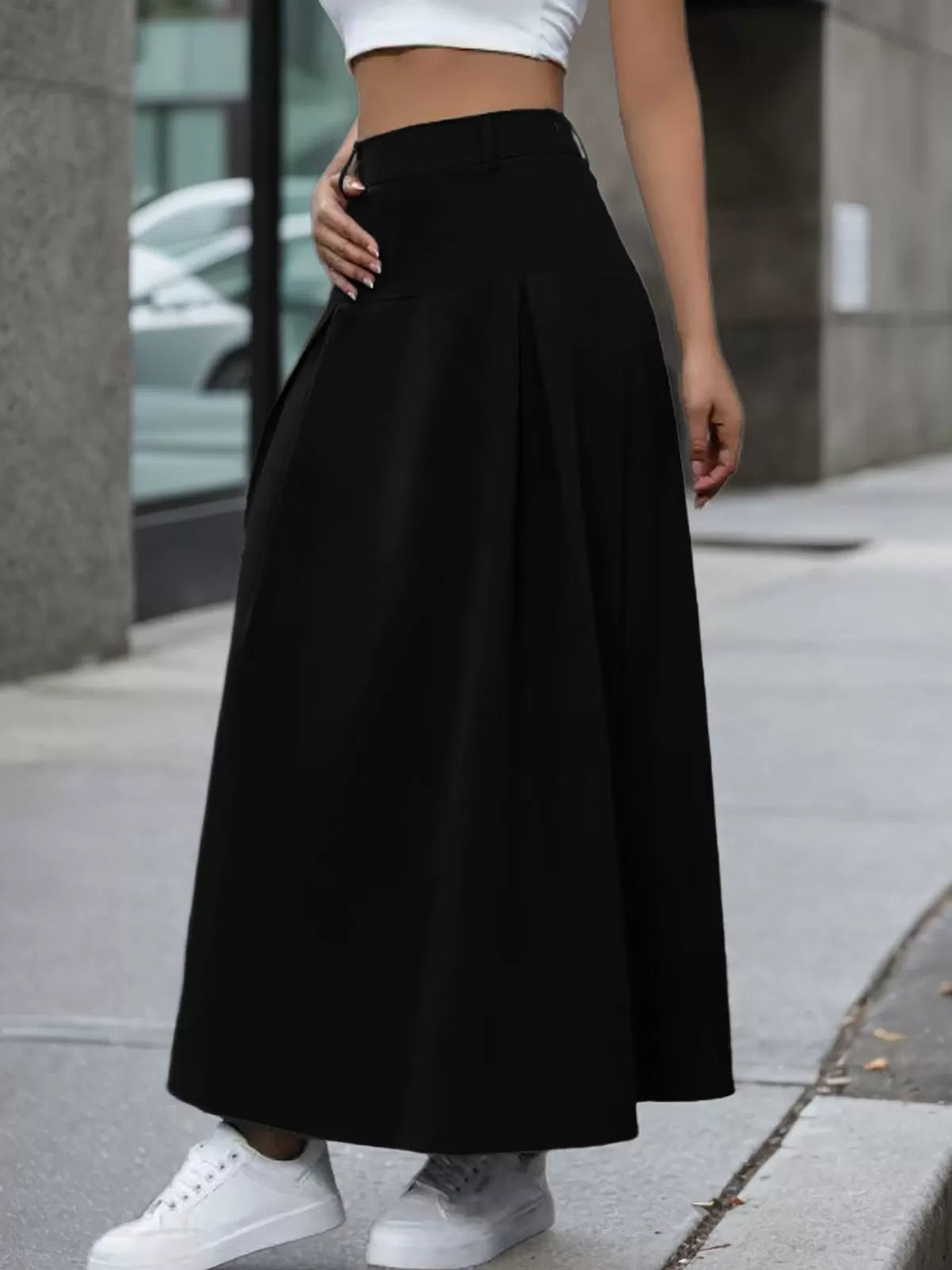Solid Wrinkle Medium Rise Hidden Center Back Skirt
