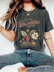 Strawberry Round Neck Regular Sleeve Short Sleeve T-shirt