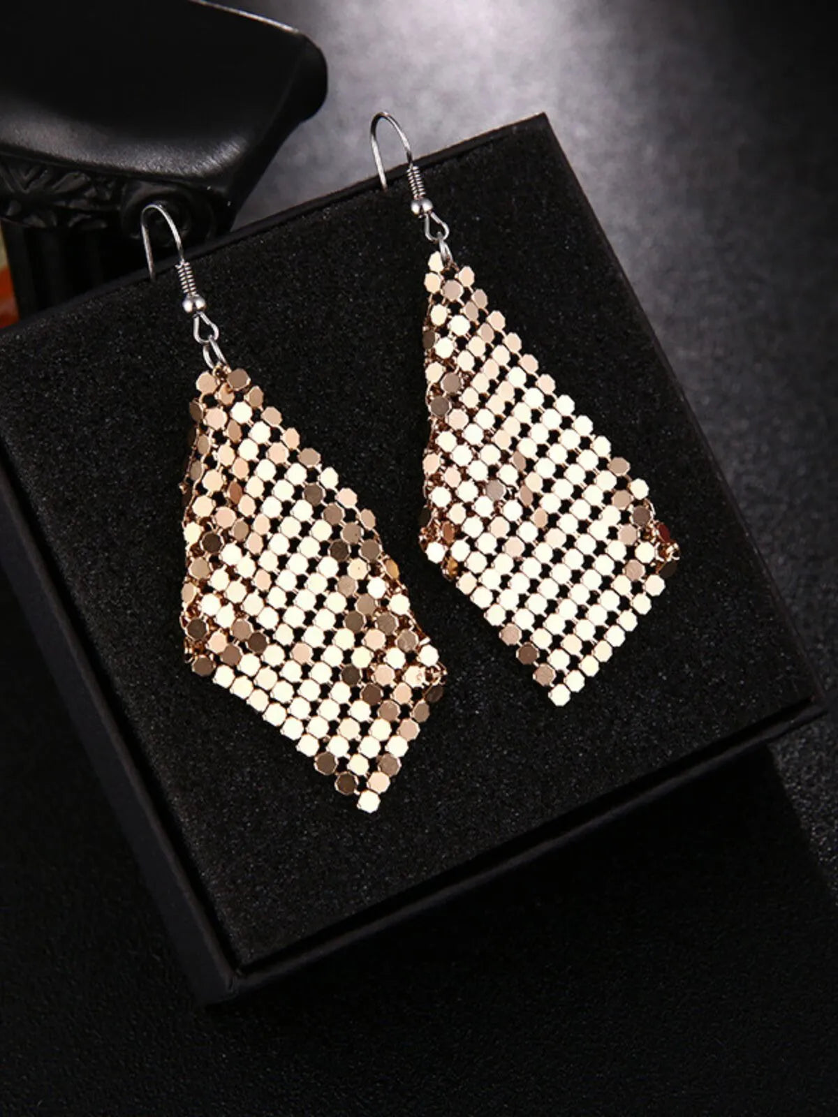 Tactile Textured Iron Leaf Elegant Drop 1 Pair Earrings
