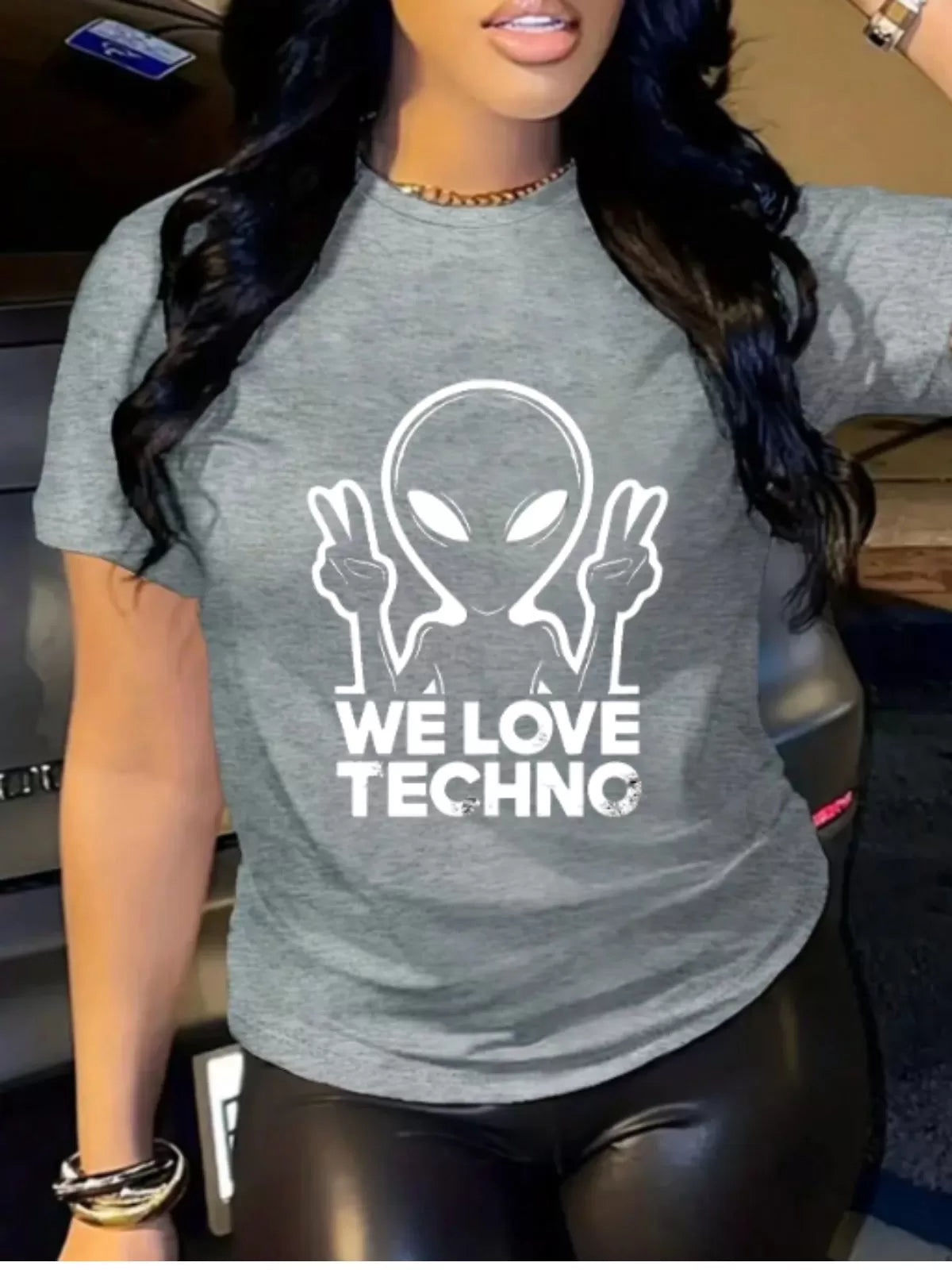 WE LOVE TECHNO Cartoon Round Neck Regular Short Sleeve Regular T-shirt