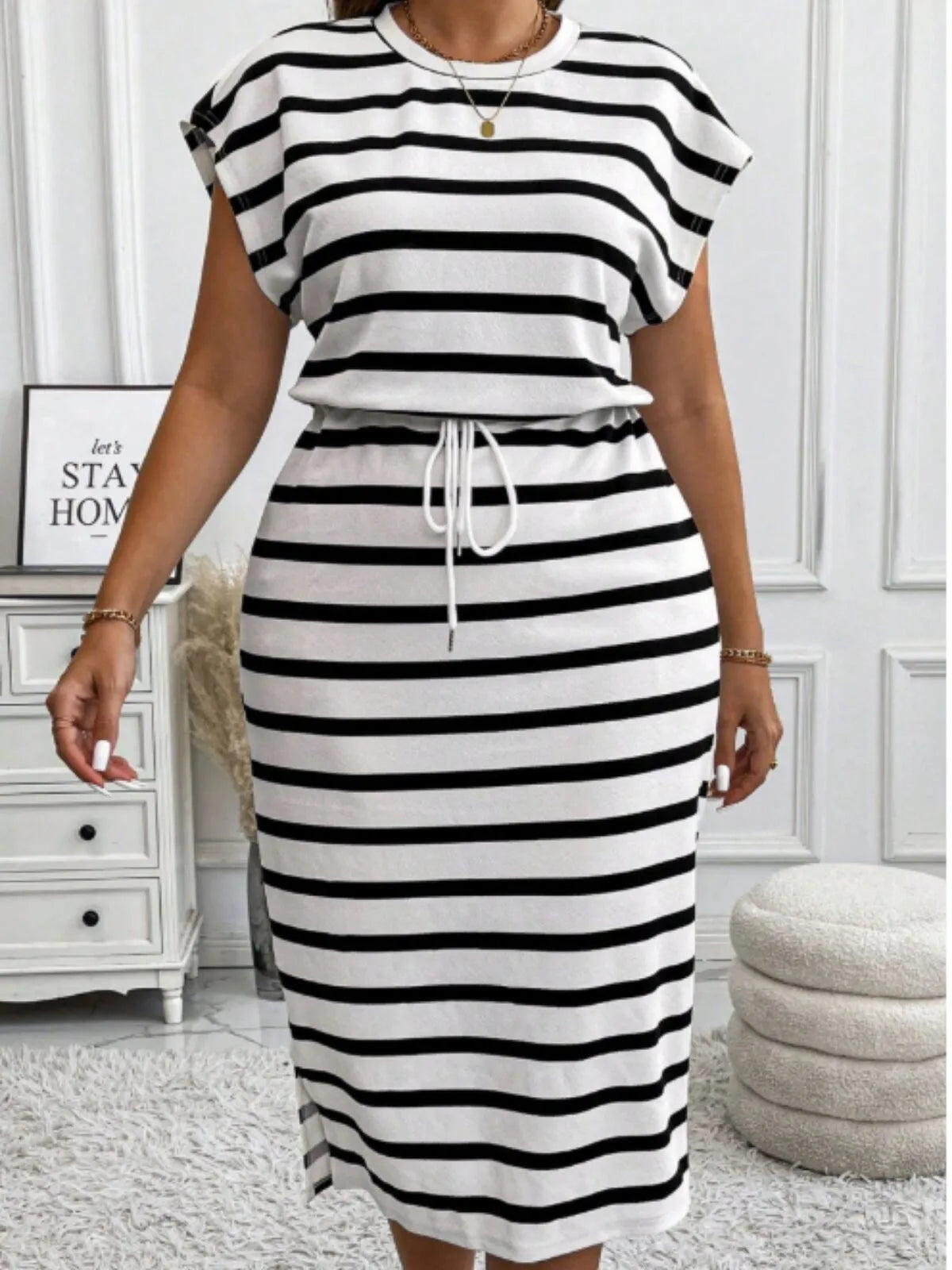 Wide Horizontal Stripes Tie Back Round Neck Batwing Sleeve Midi Tunic Dress